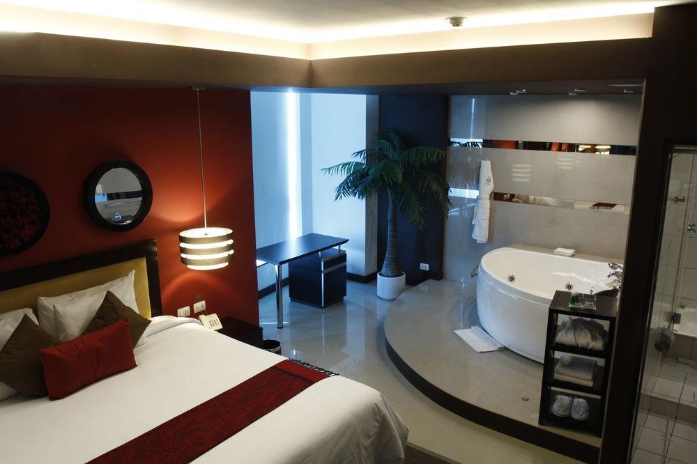 ليما Hotel Ginebra المظهر الخارجي الصورة