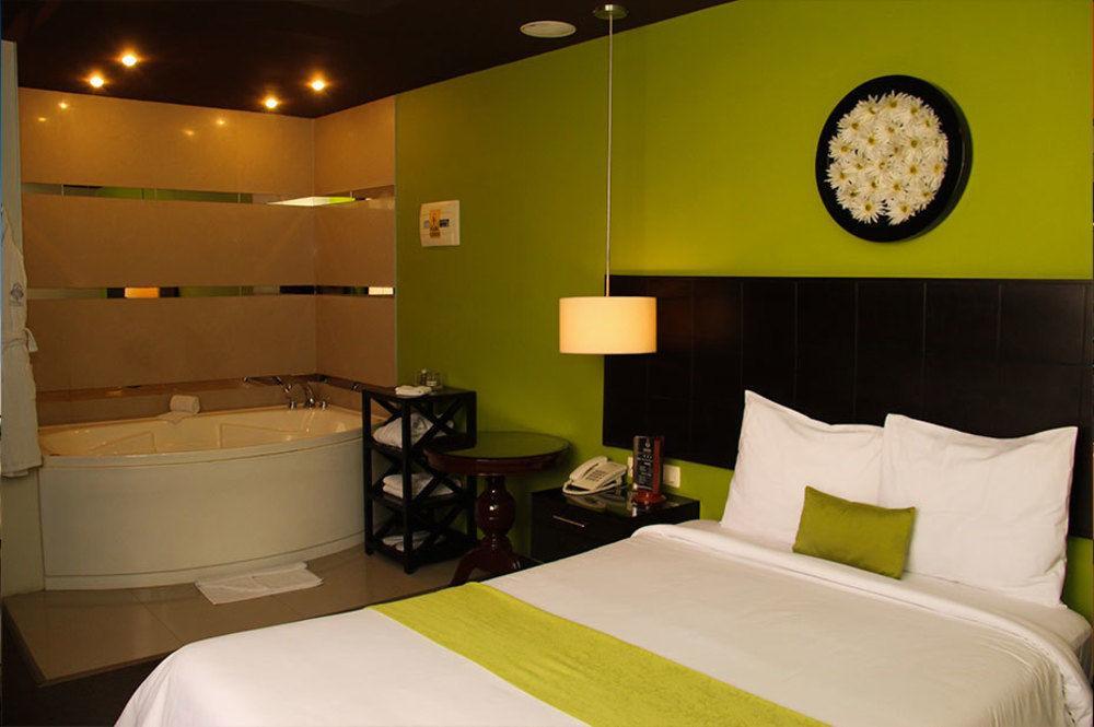 ليما Hotel Ginebra المظهر الخارجي الصورة