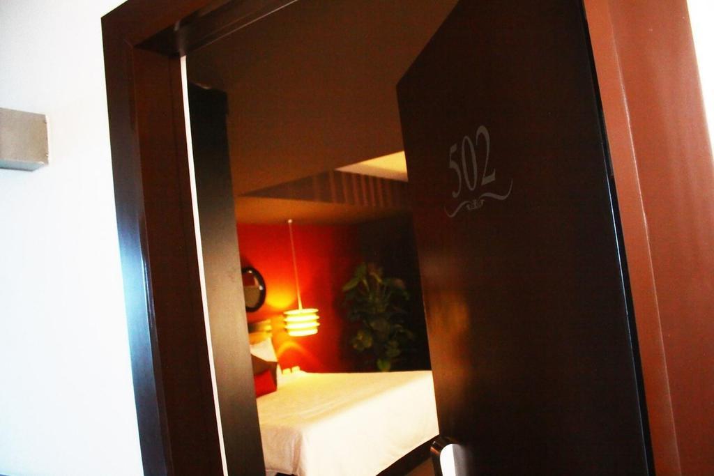 ليما Hotel Ginebra المظهر الخارجي الصورة