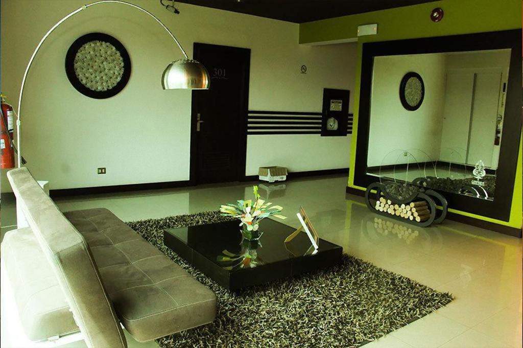ليما Hotel Ginebra المظهر الخارجي الصورة